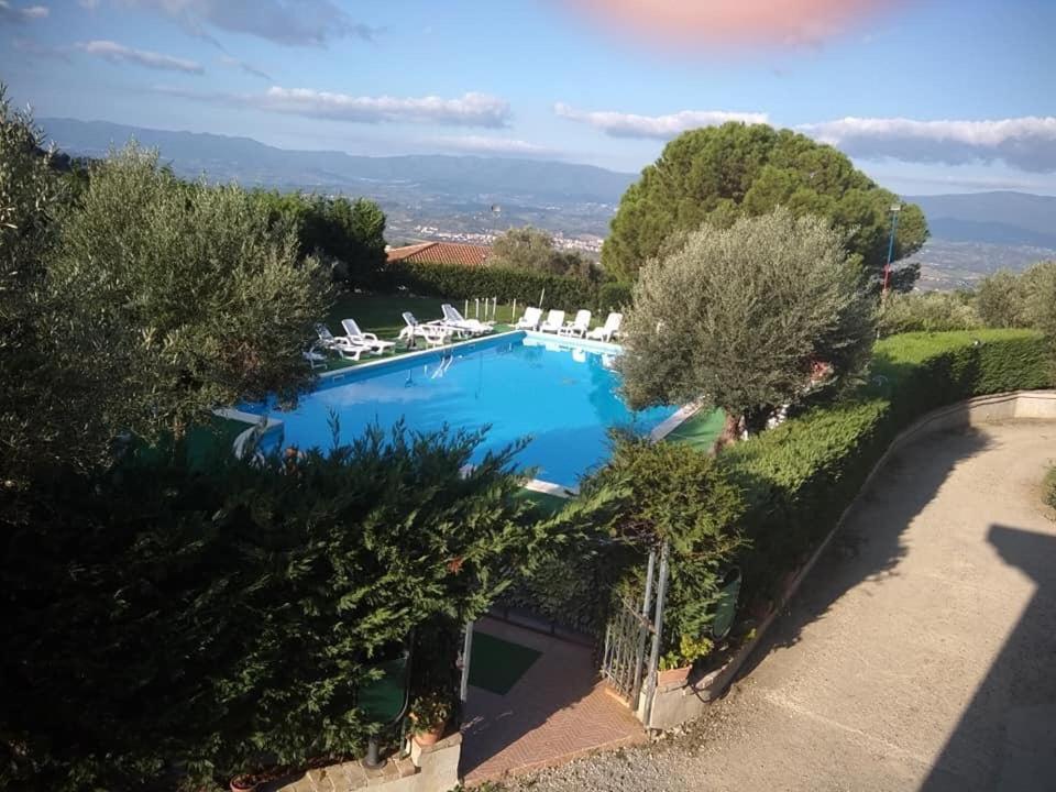 Agriturismo Pingitore Luzzi Exterior foto