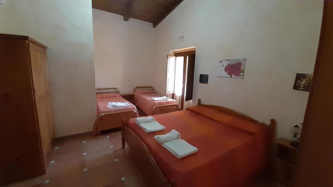 Agriturismo Pingitore Luzzi Exterior foto