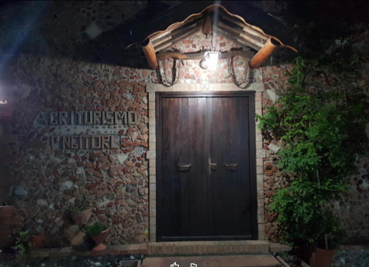 Agriturismo Pingitore Luzzi Exterior foto